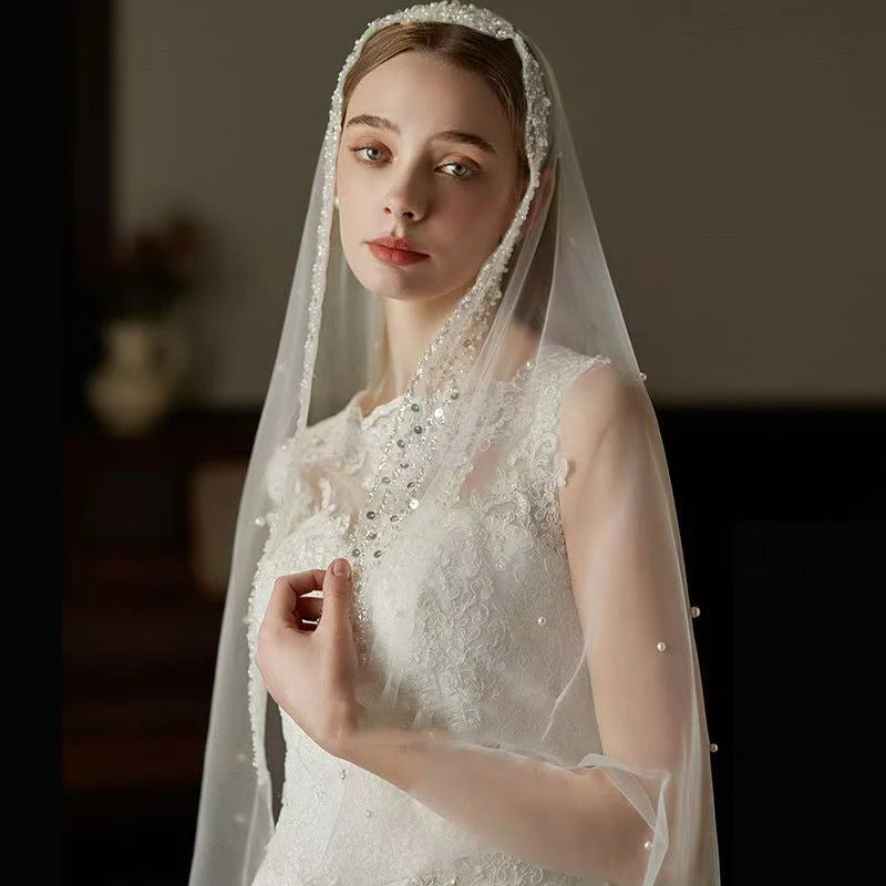 Romantic Long Wedding Veil - 1 Tier Pearls Edge Beading Bridal Headpiece (White) velos para la iglesia