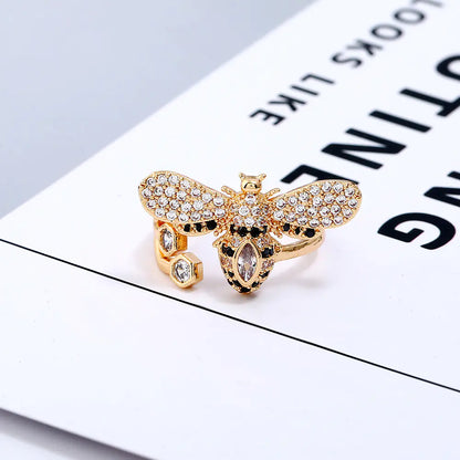 Korean Minimalist Fashion Bee Ring with Full Rhinestones